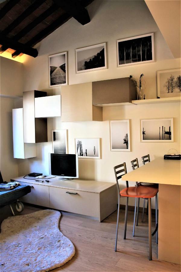 Appartamento Via Mazzini Rovigo Bagian luar foto